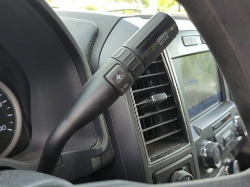 Used 2022 Ford F250 XLT image 10