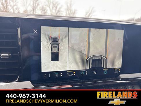 Used 2022 Chevrolet Silverado 1500 ZR2 w/ Technology Package image 21