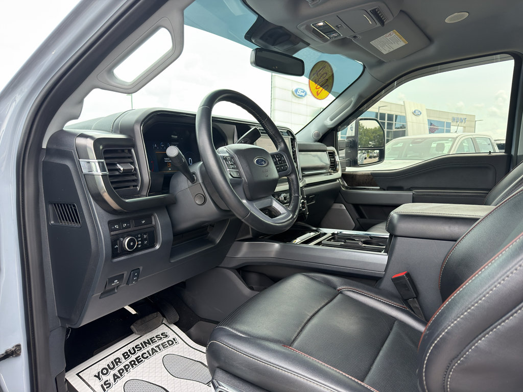 Used 2024 Ford F350 Lariat w/ Lariat Ultimate Package AWD/4WD image 10