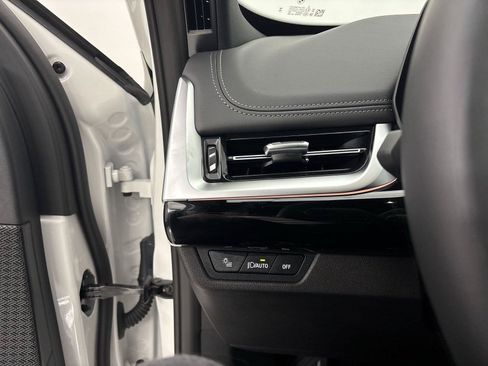 New 2026 BMW X1 xDrive28i AWD/4WD image 31