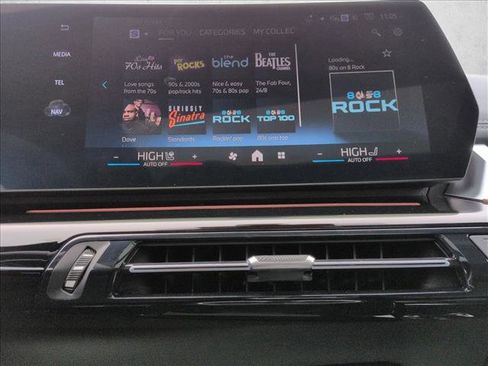 Used 2025 BMW X1 xDrive28i w/ Convenience Package image 14