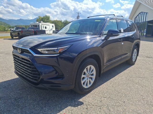 New 2026 Toyota Grand Highlander XLE FWD image 3