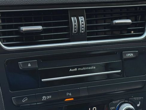 Used 2016 Audi Q5 2.0T Premium Plus w/ Technology Package AWD/4WD image 37