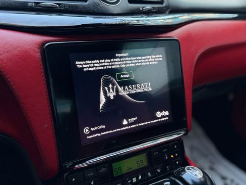 Used 2018 Maserati GranTurismo Sport image 32