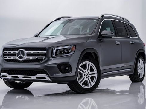 Used 2020 Mercedes-Benz GLB 250 4MATIC image 1