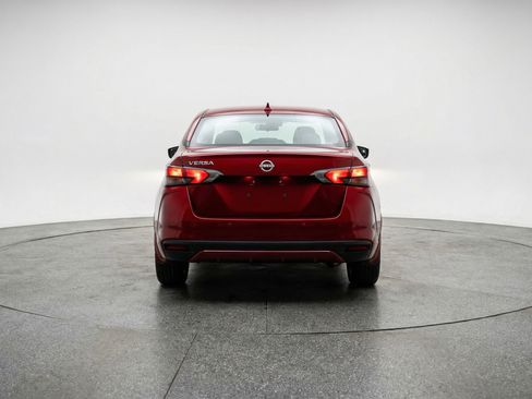 Used 2025 Nissan Versa SV image 7