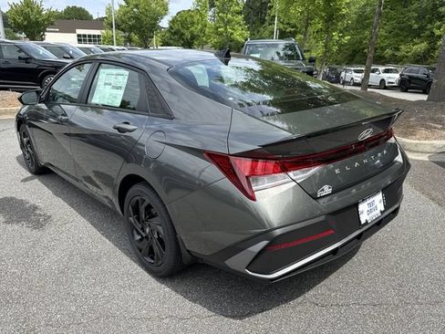 New 2026 Hyundai Elantra Sport FWD image 5