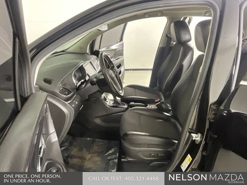 Used 2019 Buick Encore Preferred w/ Safety Package FWD image 11