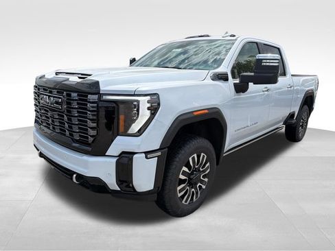 New 2026 GMC Sierra 2500 Denali Ultimate AWD/4WD image 3