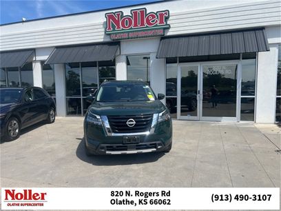 Used 2023 Nissan Pathfinder Platinum