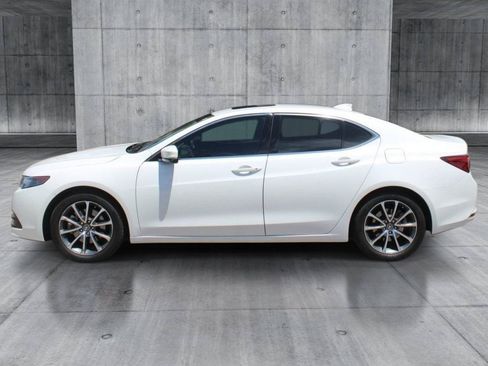 Used 2017 Acura TLX V6 w/ Technology Package FWD image 2