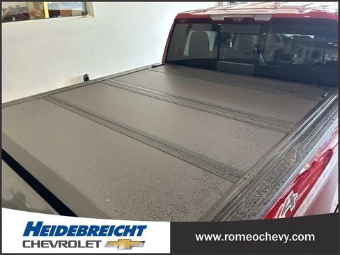 Used 2023 Chevrolet Silverado 1500 LTZ w/ LTZ Premium Package AWD/4WD image 37