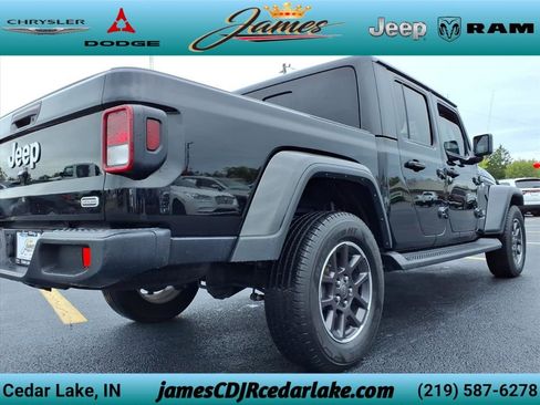 Used 2021 Jeep Gladiator Overland AWD/4WD image 6