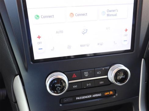 Certified 2022 Ford Edge SEL w/ Convenience Package image 18