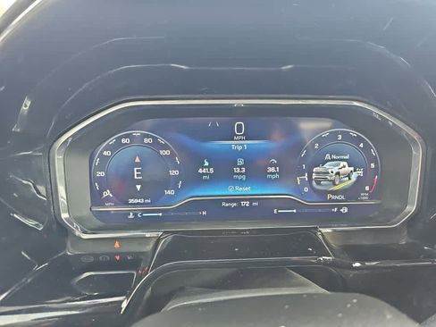 Used 2024 Chevrolet Silverado 2500 LT image 18