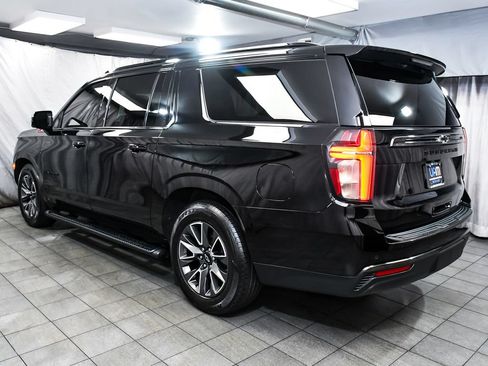Used 2021 Chevrolet Suburban Z71 w/ Z71 Off-Road Package AWD/4WD image 4
