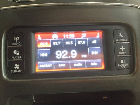 Used 2020 Dodge Journey SE w/ SE Popular Equipment Group FWD image 25