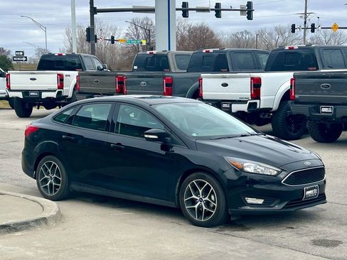 Used 2018 Ford Focus SEL image 7