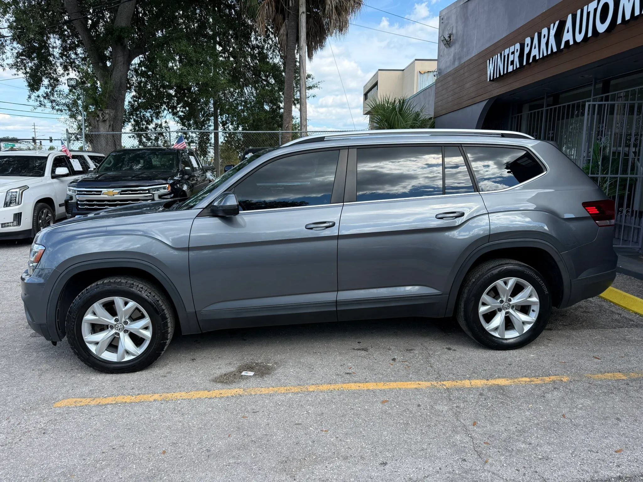 Used 2018 Volkswagen Atlas SE FWD image 4