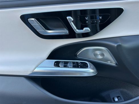 New 2026 Mercedes-Benz E 450 4MATIC All-Terrain Wagon image 11