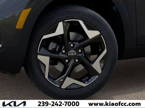 New 2026 Kia Seltos S image 9