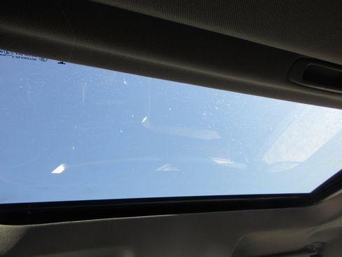 New 2026 GMC Sierra 1500 Denali w/ Denali Reserve Package image 16