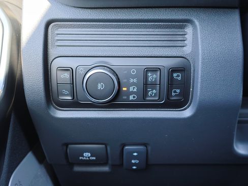 Certified 2025 Ford F450 Platinum image 21