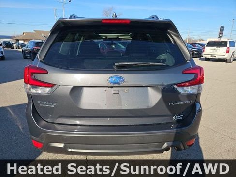 Used 2023 Subaru Forester Premium image 7