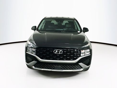 Used 2023 Hyundai Santa Fe SE FWD image 2