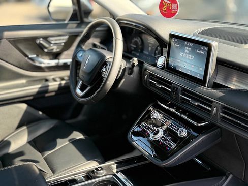 Used 2022 Lincoln Corsair FWD image 23