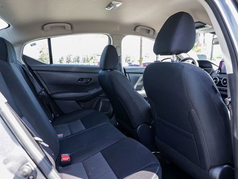Used 2025 Nissan Sentra SV w/ Trunk Package FWD image 21