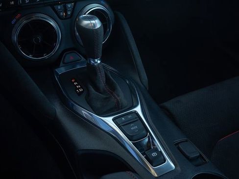 Used 2022 Chevrolet Camaro ZL1 image 17