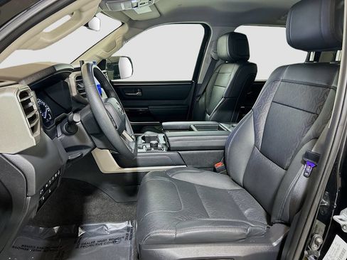 Used 2023 Toyota Tundra Limited w/ Power Package AWD/4WD image 18
