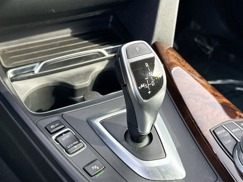 Used 2020 BMW 430i xDrive Coupe w/ Convenience Package image 29