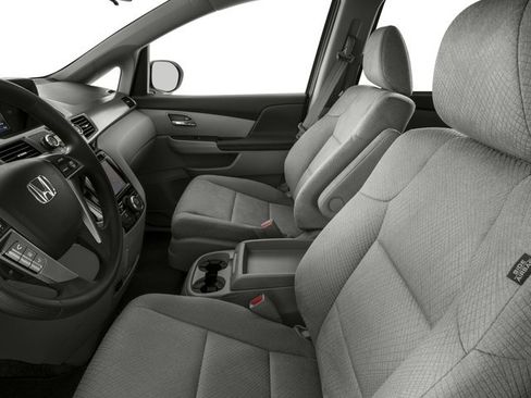Used 2016 Honda Odyssey EX image 8