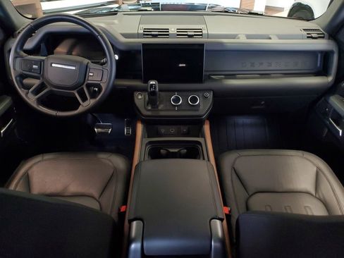 Used 2024 Land Rover Defender 110 X image 27