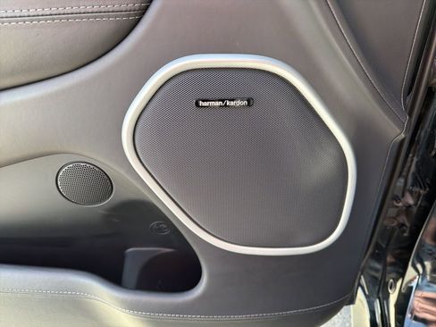 Used 2018 Jeep Grand Cherokee Trackhawk image 14