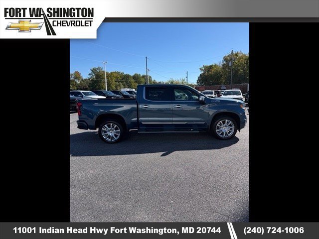 Used 2024 Chevrolet Silverado 1500 High Country AWD/4WD image 4