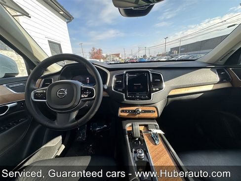 Used 2023 Volvo XC90 B6 Plus image 23