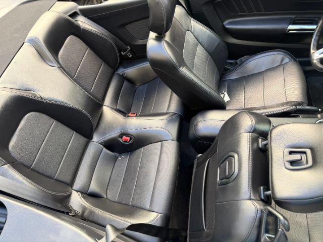 Used 2020 Ford Mustang Premium RWD image 20