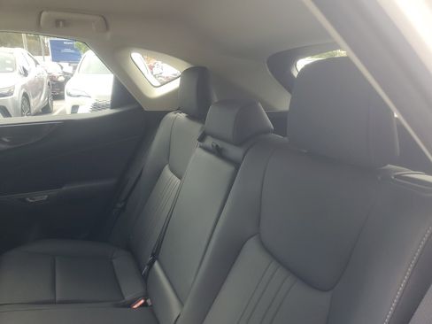 Used 2024 Lexus NX 250 FWD w/ Towing Package (2000 Lbs) image 13