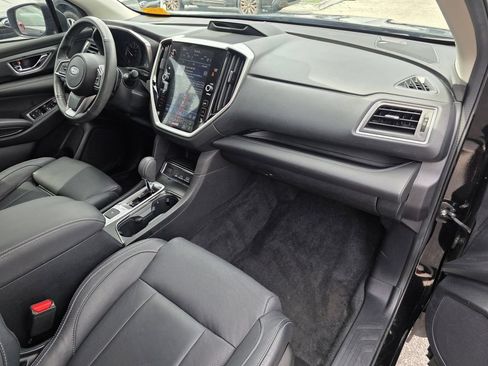 Certified 2023 Subaru Ascent Limited AWD/4WD image 11