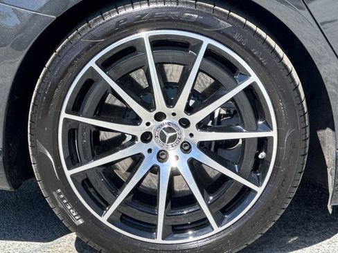 Used 2023 Mercedes-Benz EQS 580 4MATIC Sedan image 25