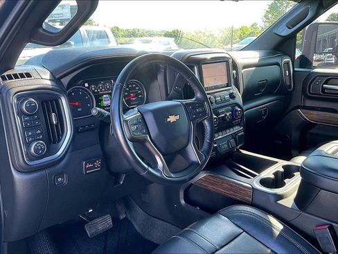 Used 2020 Chevrolet Silverado 2500 High Country AWD/4WD image 19