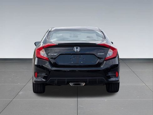 Used 2019 Honda Civic Sport image 4
