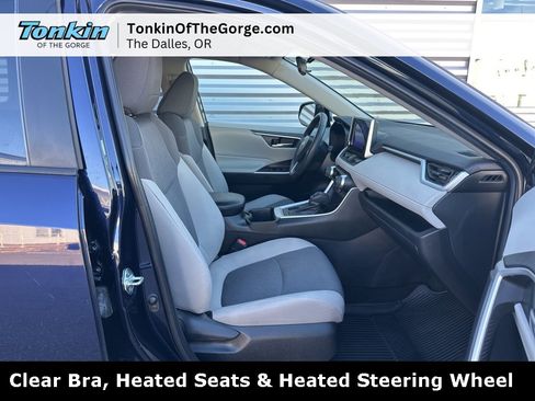 Used 2023 Toyota RAV4 XLE image 25