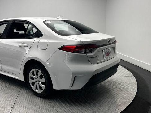 Used 2026 Toyota Corolla LE FWD image 38