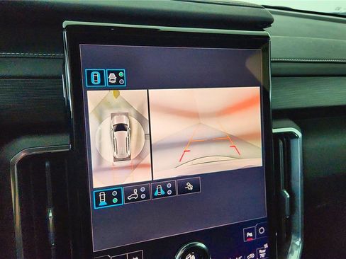 New 2025 GMC Acadia Elevation image 49