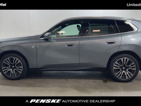 Used 2025 BMW X3 xDrive30i w/ Premium Package image 5