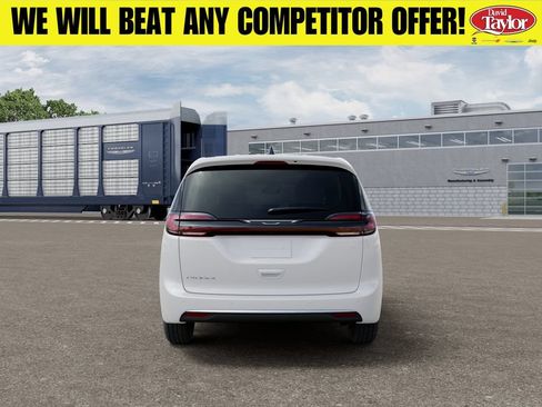 New 2027 Chrysler Pacifica Select FWD image 8